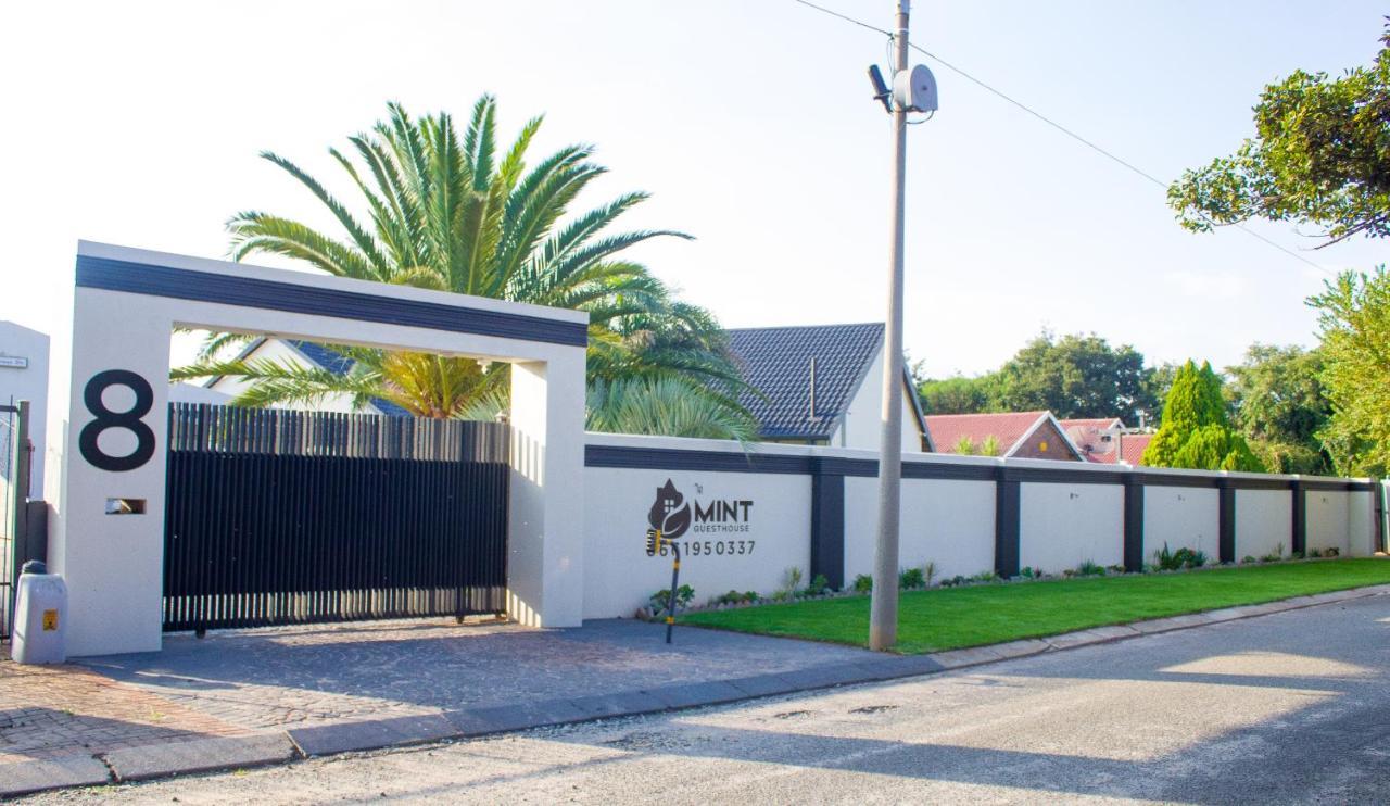 Mint Guesthouse Randfontein Exterior foto